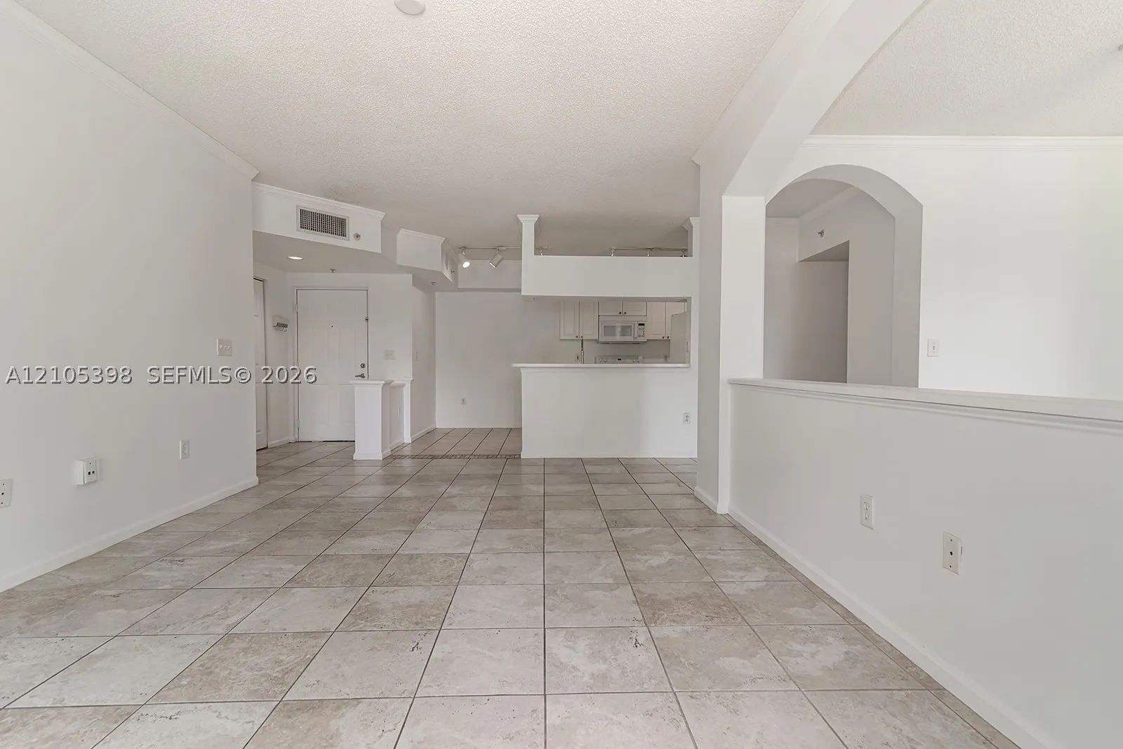 17125 N Bay Rd #3307
