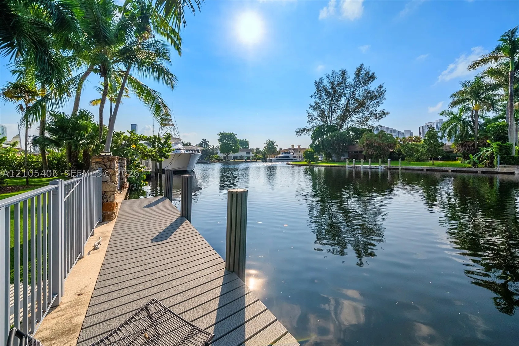 407 Sunset Dr