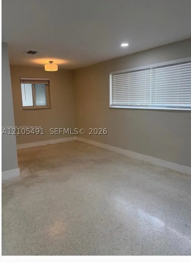 3530 SW 22nd Ter