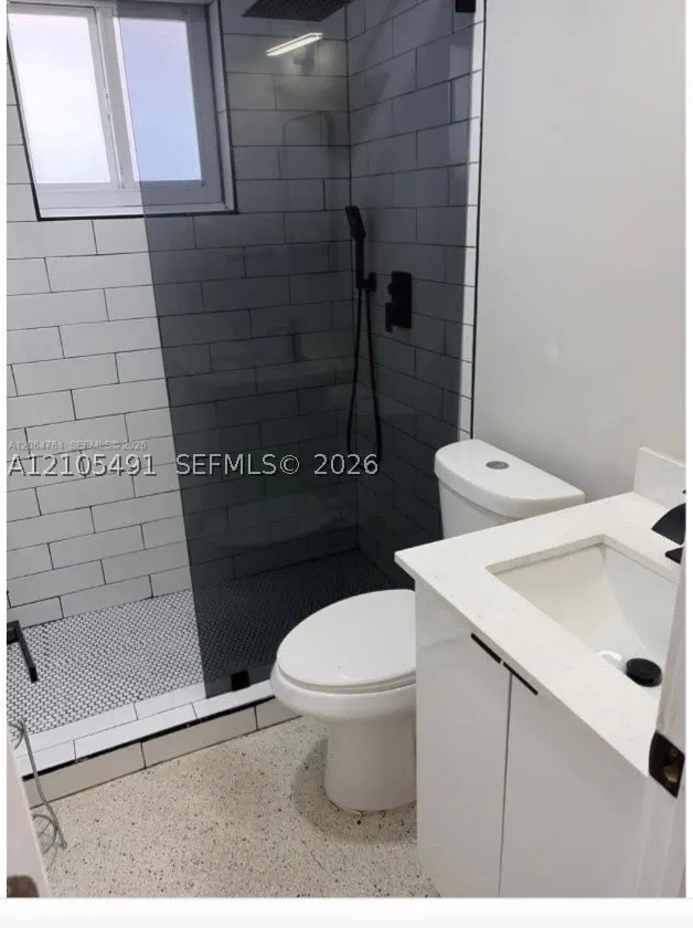 3530 SW 22nd Ter