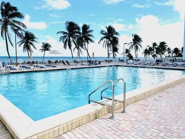 2101 S Ocean Dr #1902