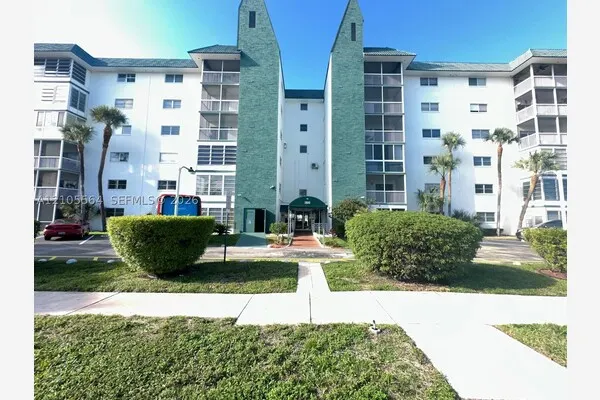4751 NW 21st St #210