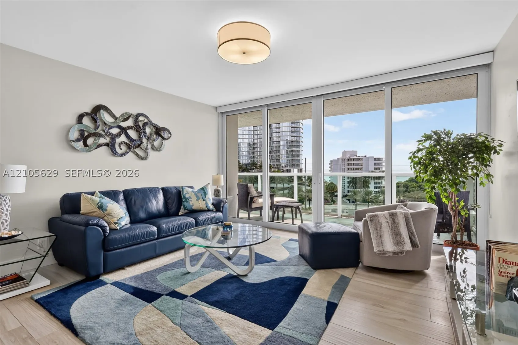 100 Bayview Dr #710