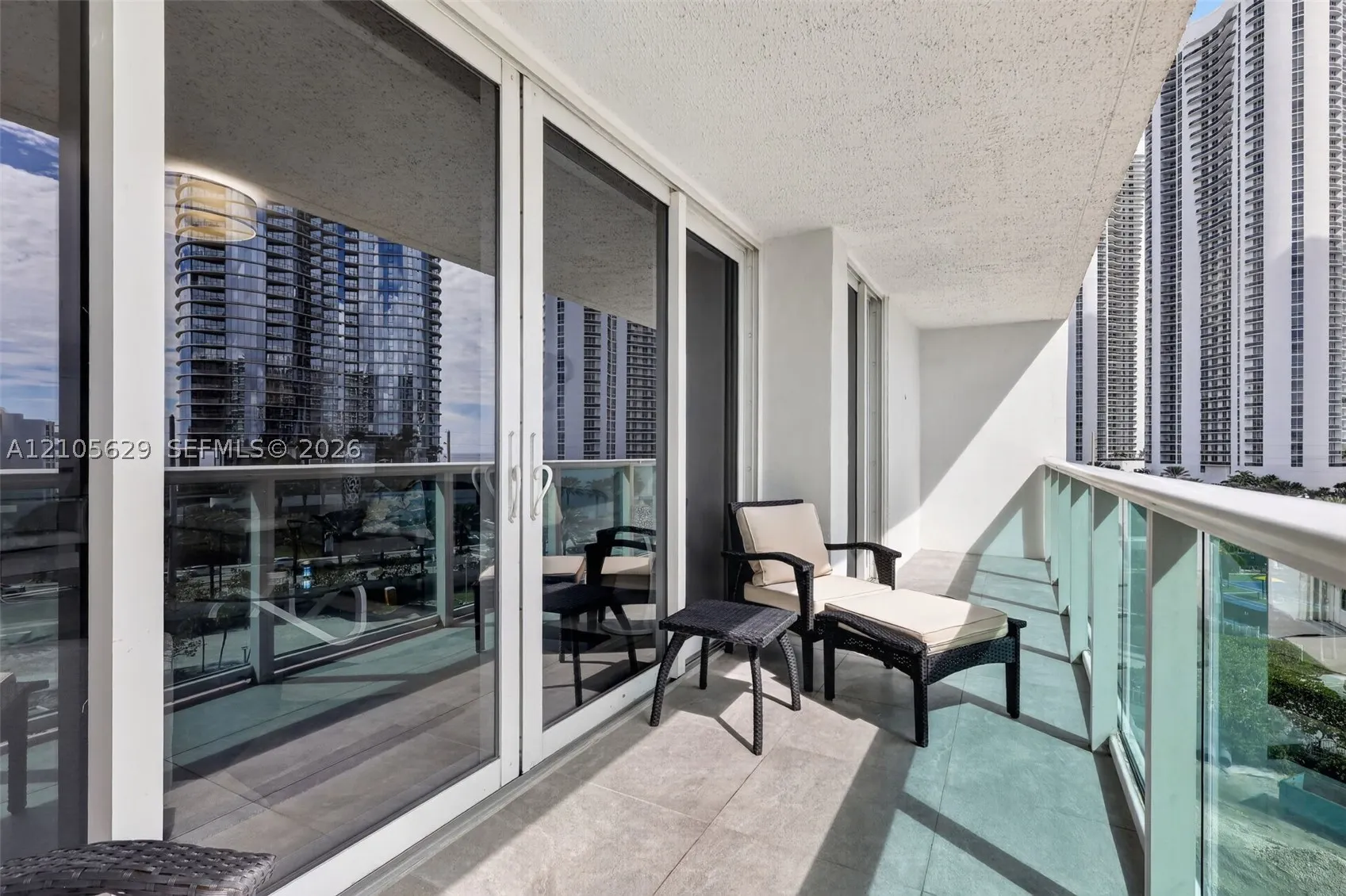 100 Bayview Dr #710
