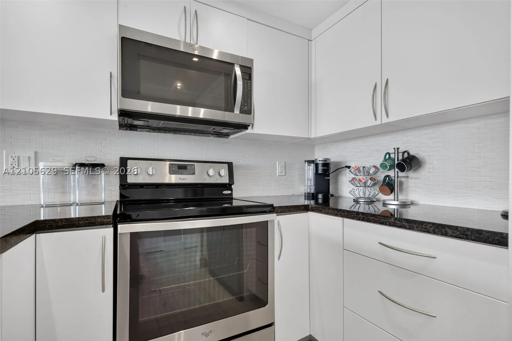 100 Bayview Dr #710