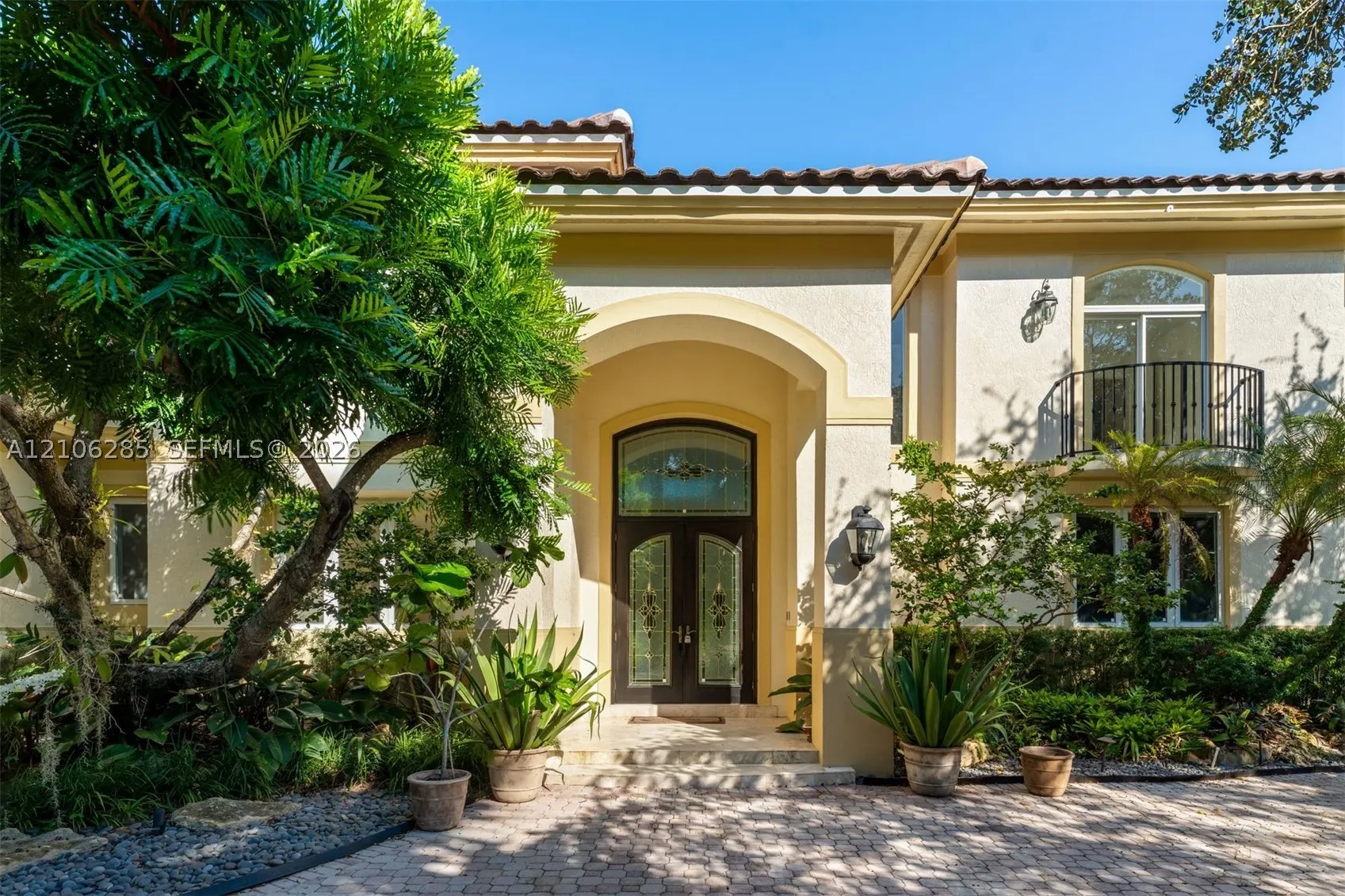 673 Destacada Cir
