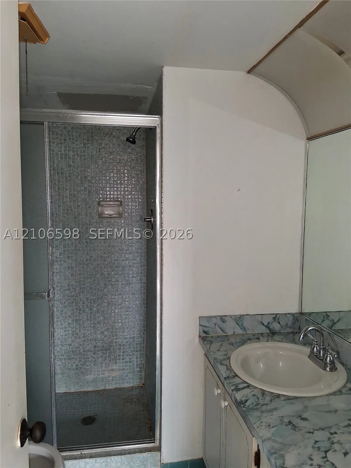 8345 Sunrise Lakes Blvd #204