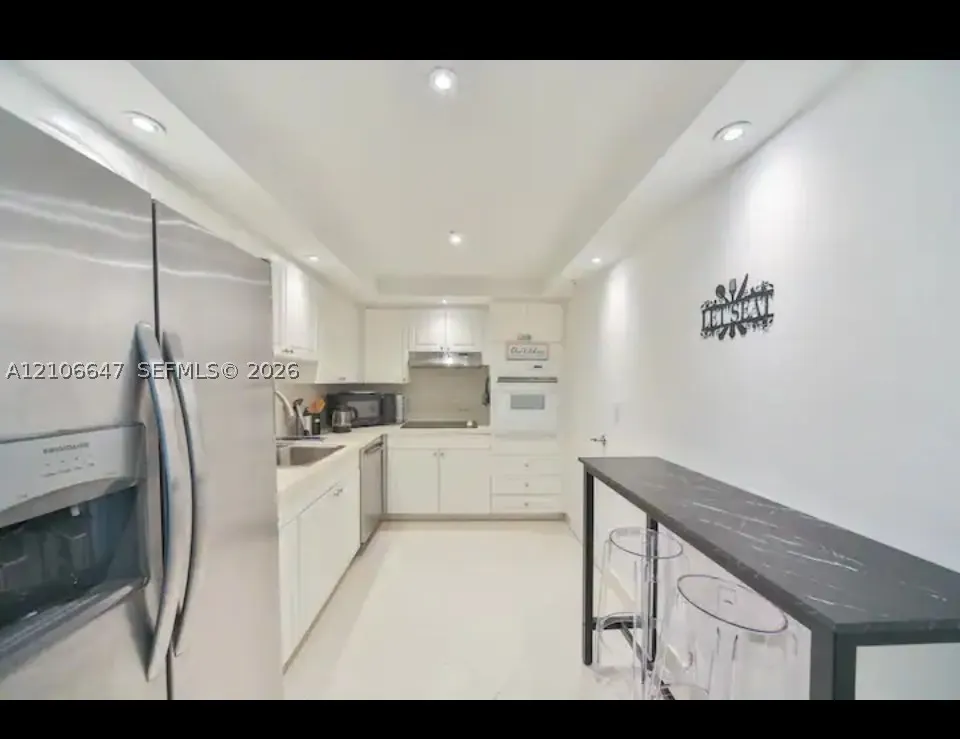 4001 S Ocean Dr #7L