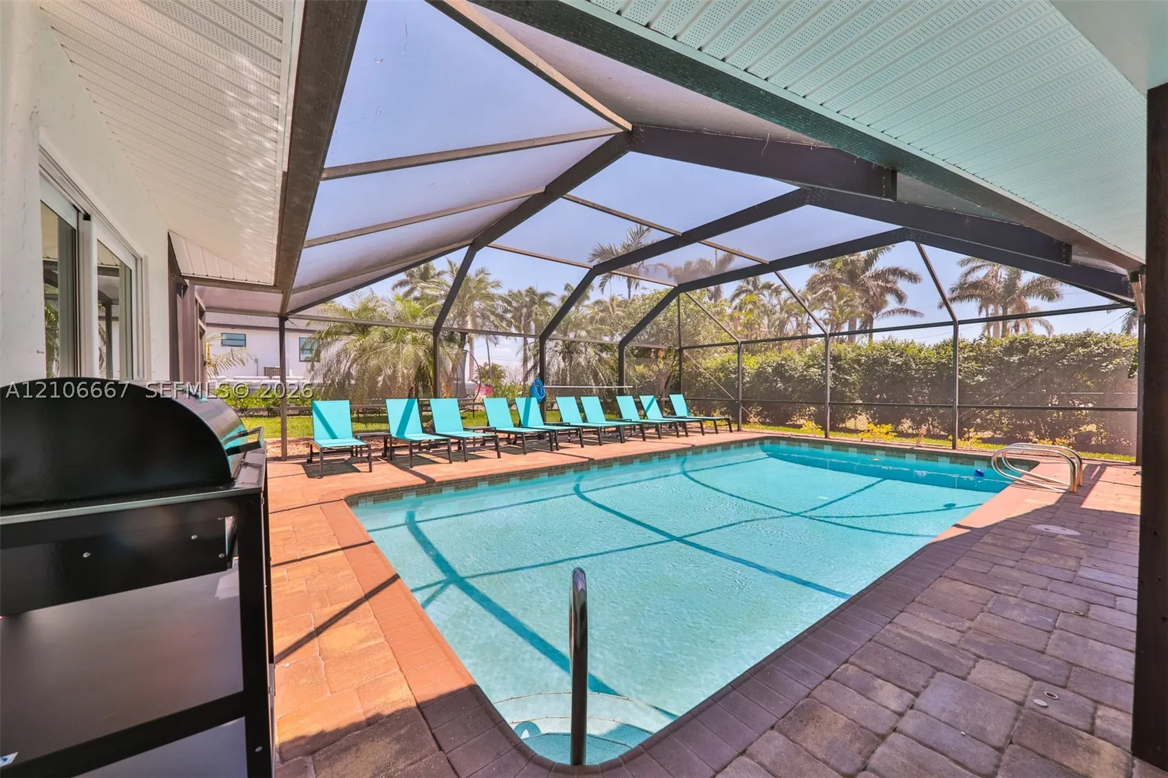 209 Bayshore Dr