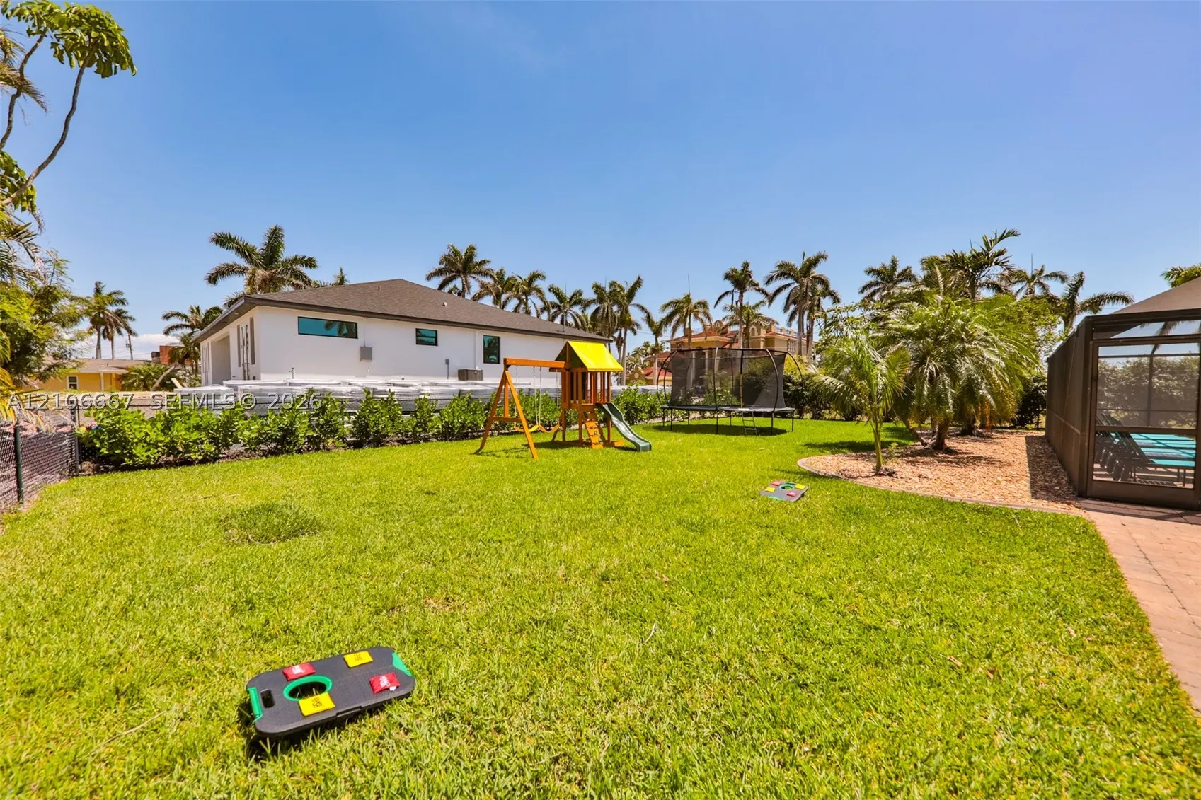 209 Bayshore Dr