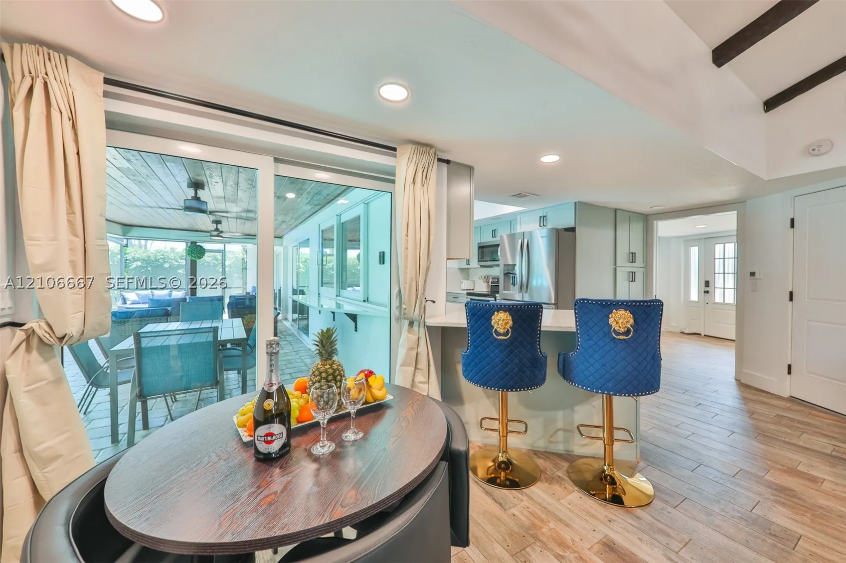 209 Bayshore Dr