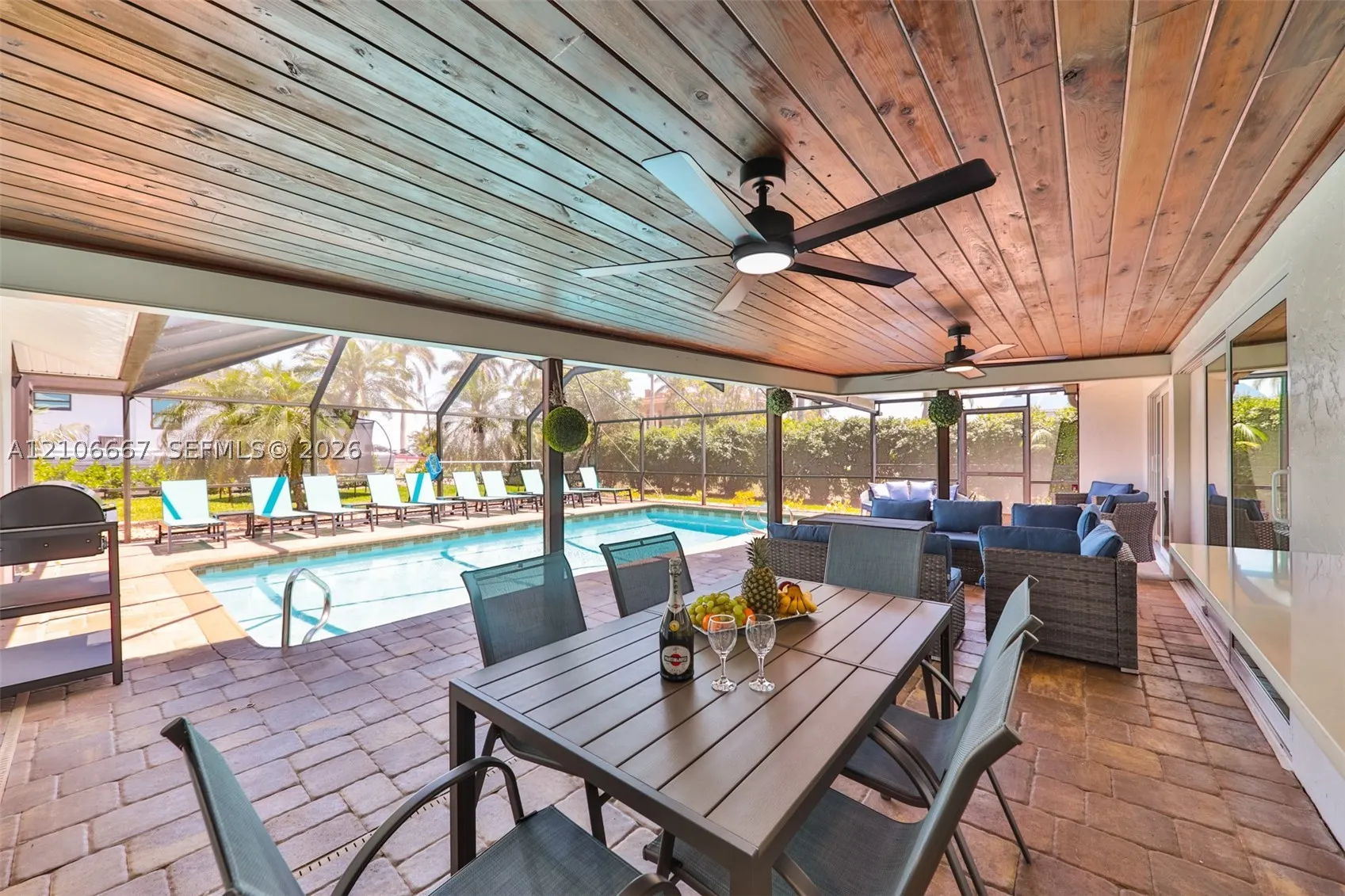 209 Bayshore Dr
