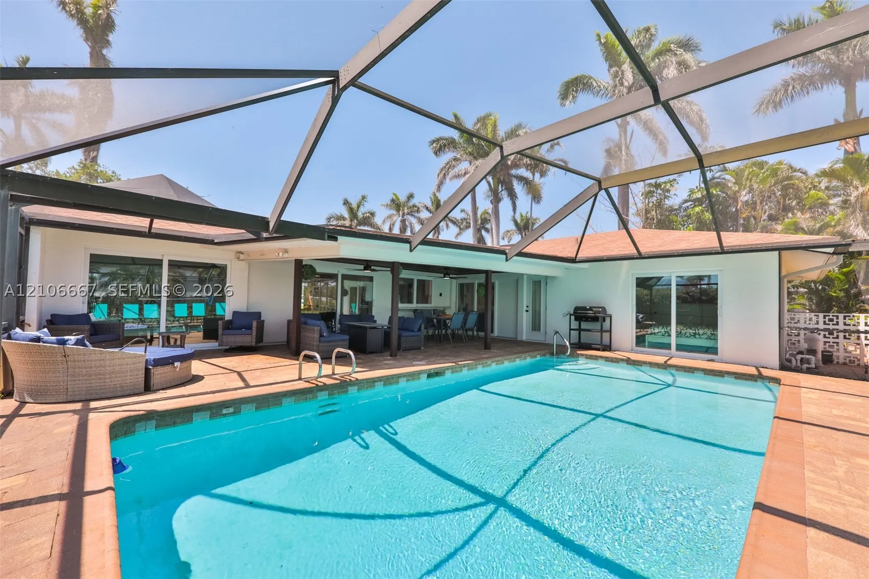209 Bayshore Dr