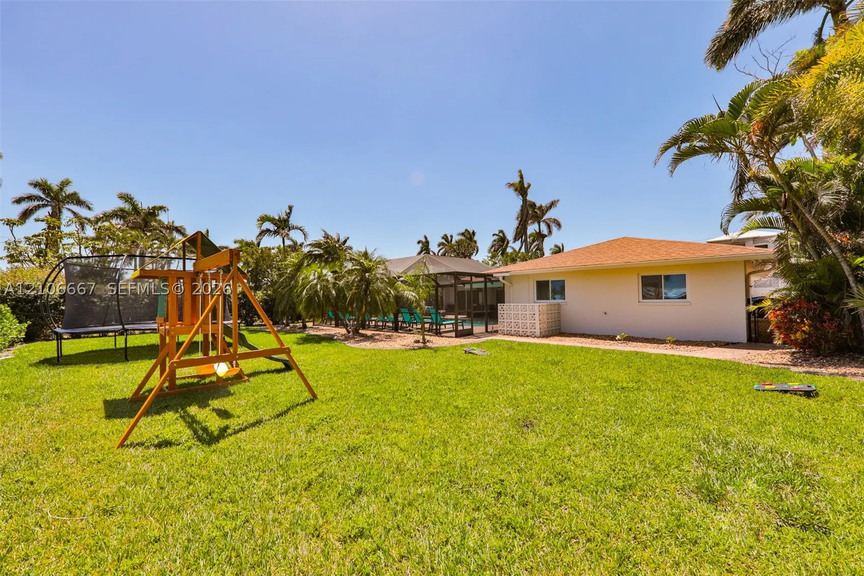 209 Bayshore Dr