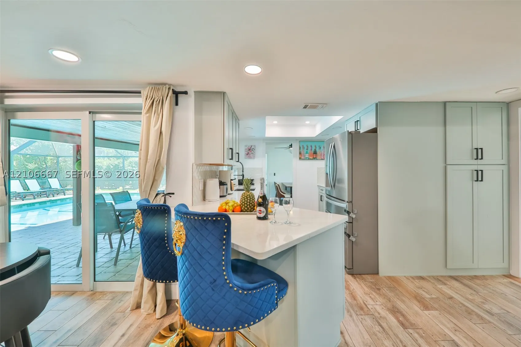 209 Bayshore Dr