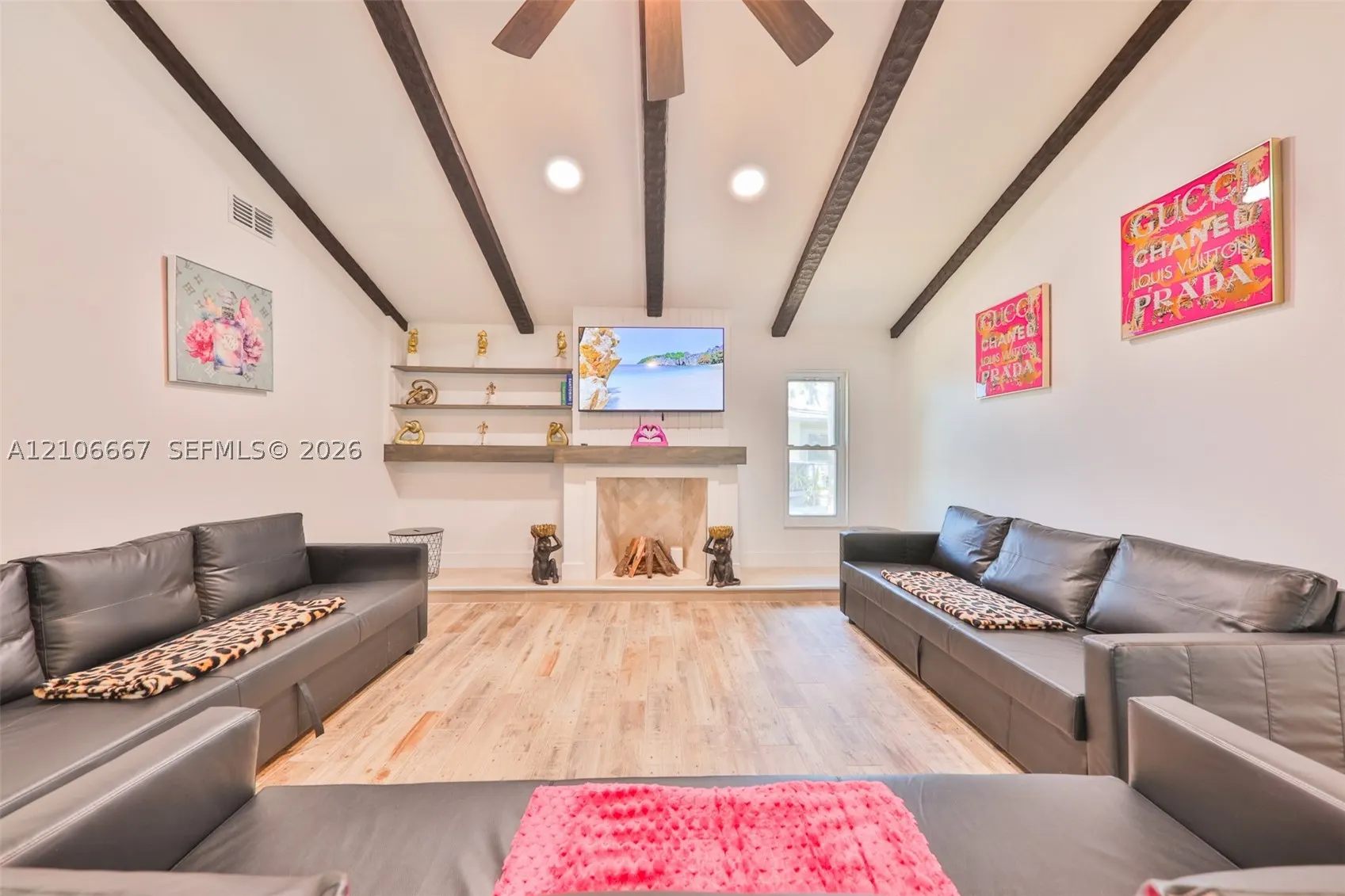 209 Bayshore Dr