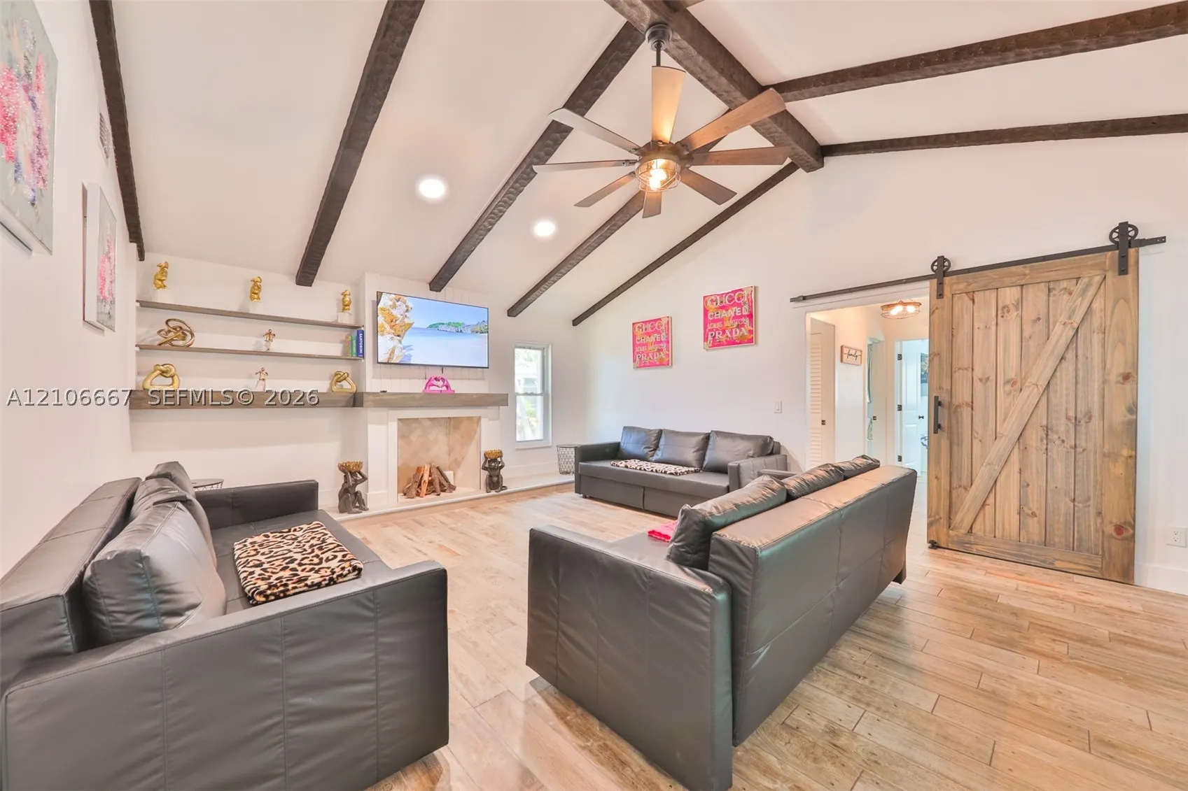 209 Bayshore Dr
