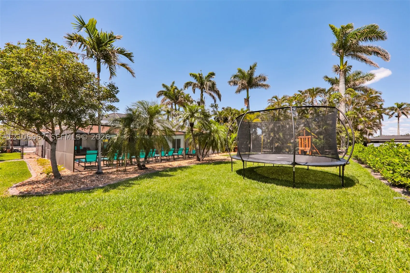 209 Bayshore Dr
