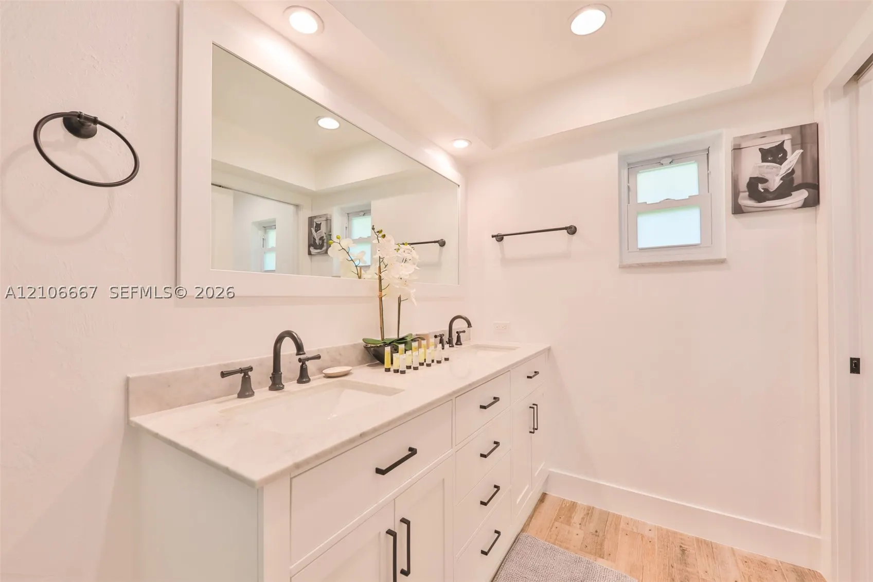 209 Bayshore Dr