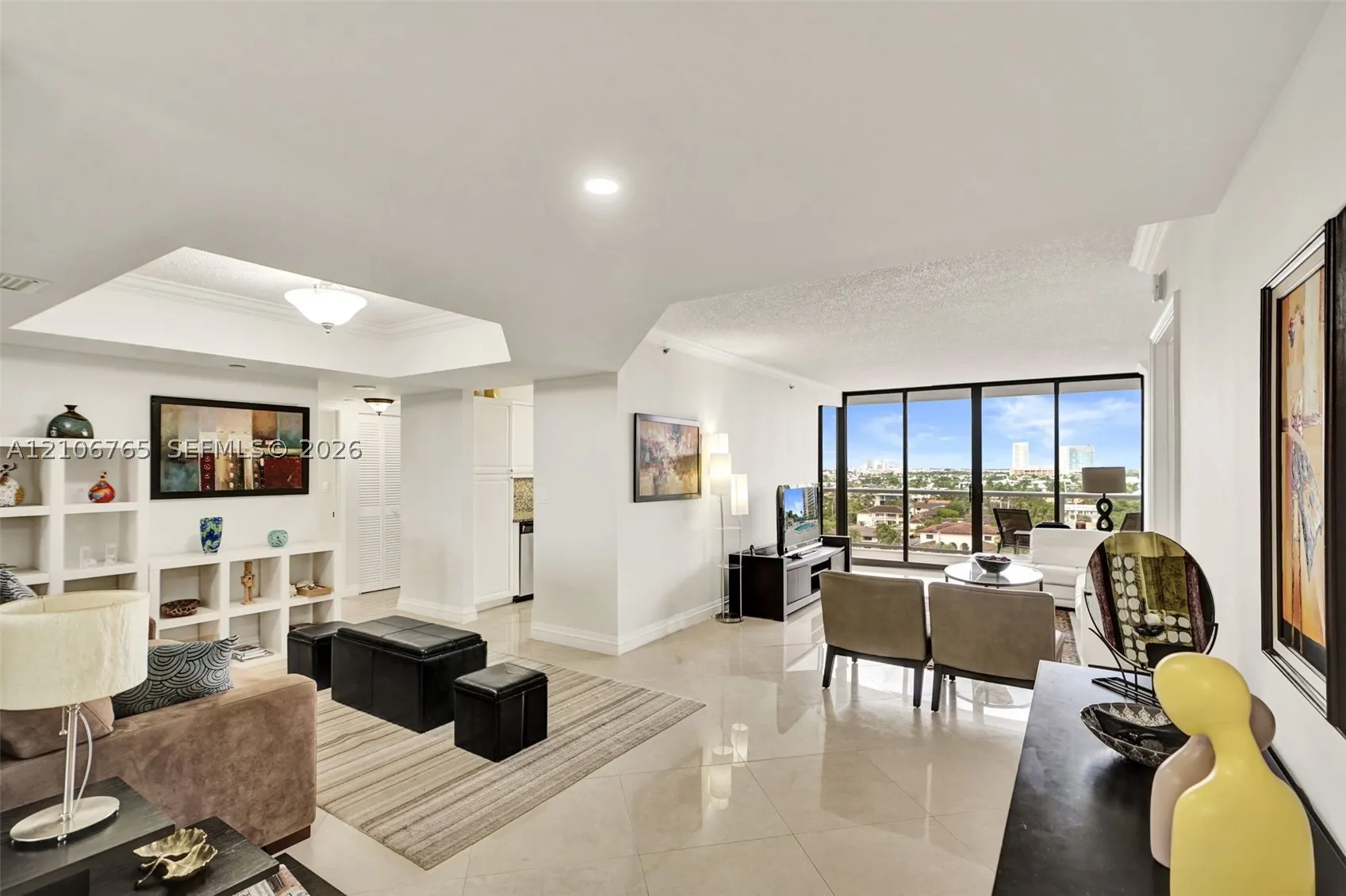 3598 Yacht Club Dr #901