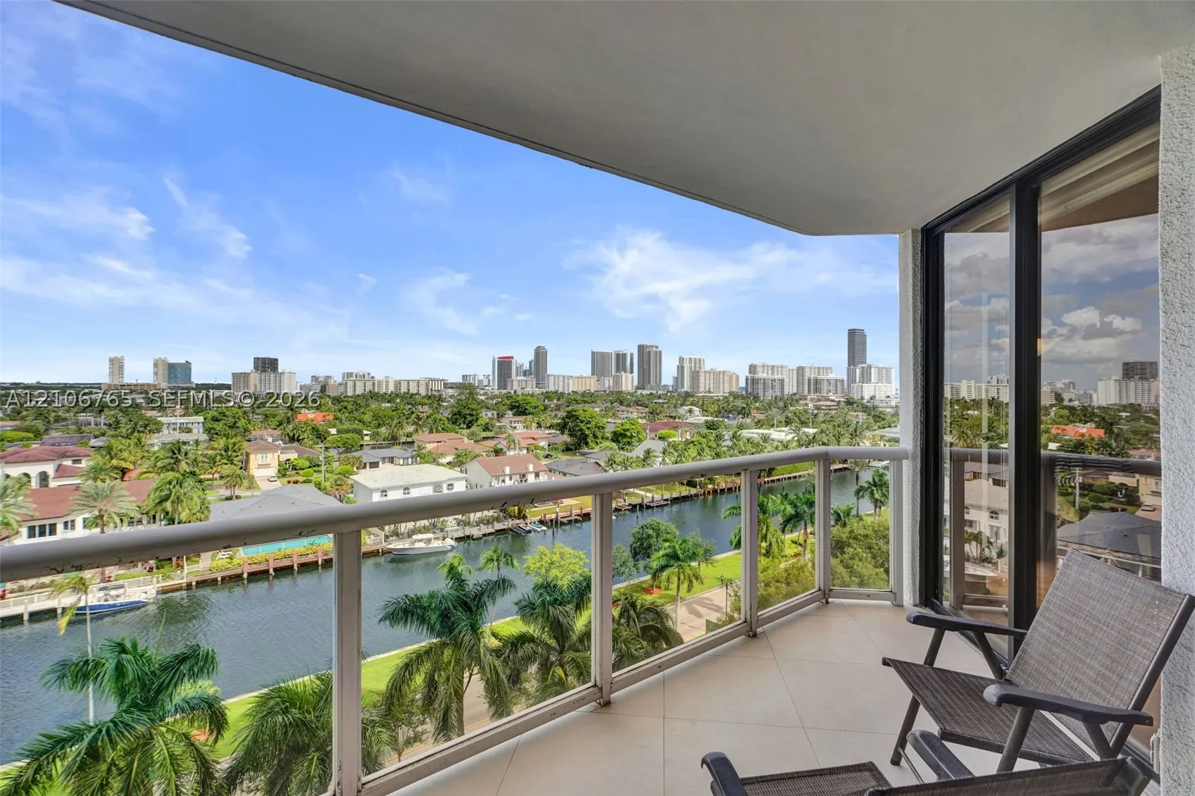 3598 Yacht Club Dr #901