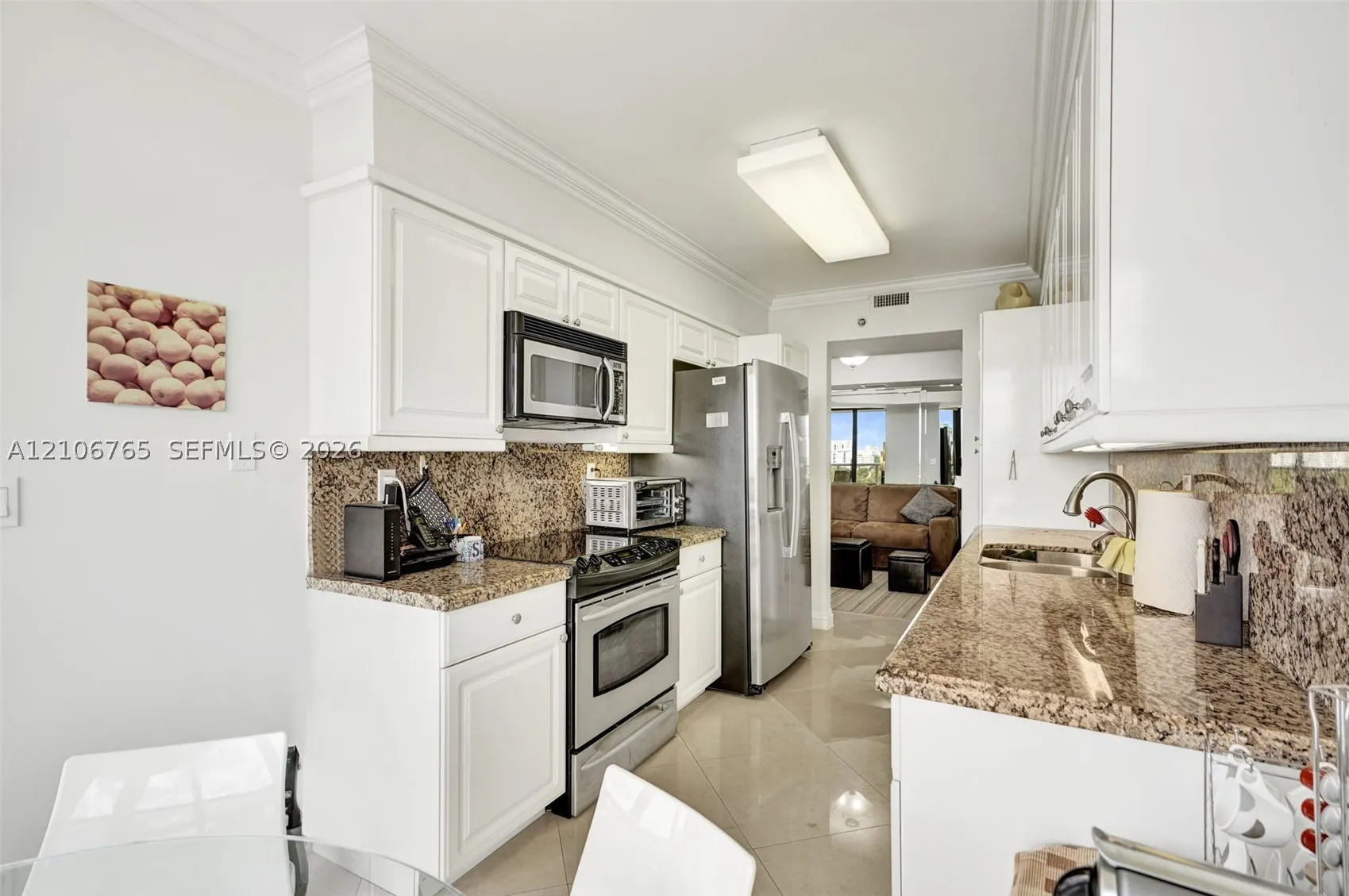 3598 Yacht Club Dr #901