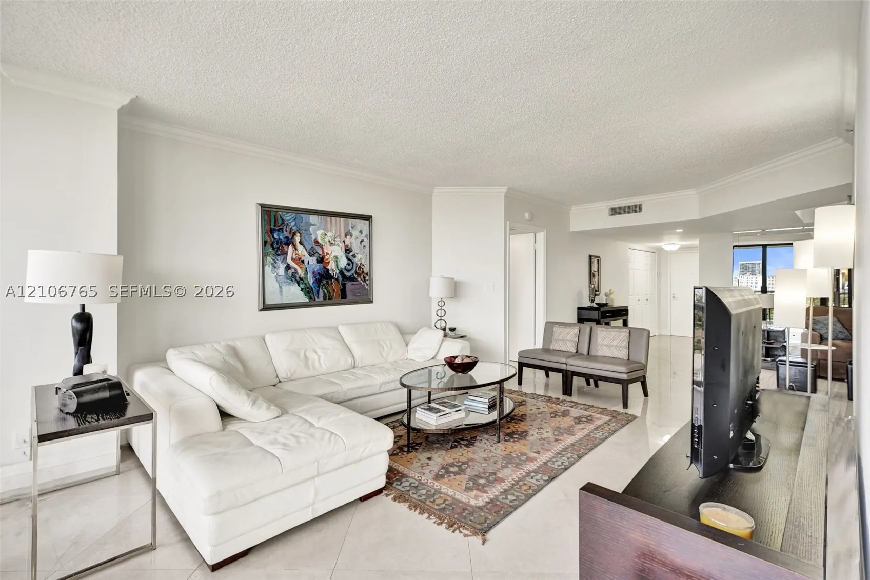 3598 Yacht Club Dr #901