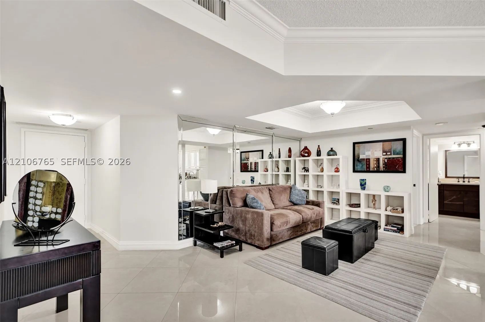 3598 Yacht Club Dr #901