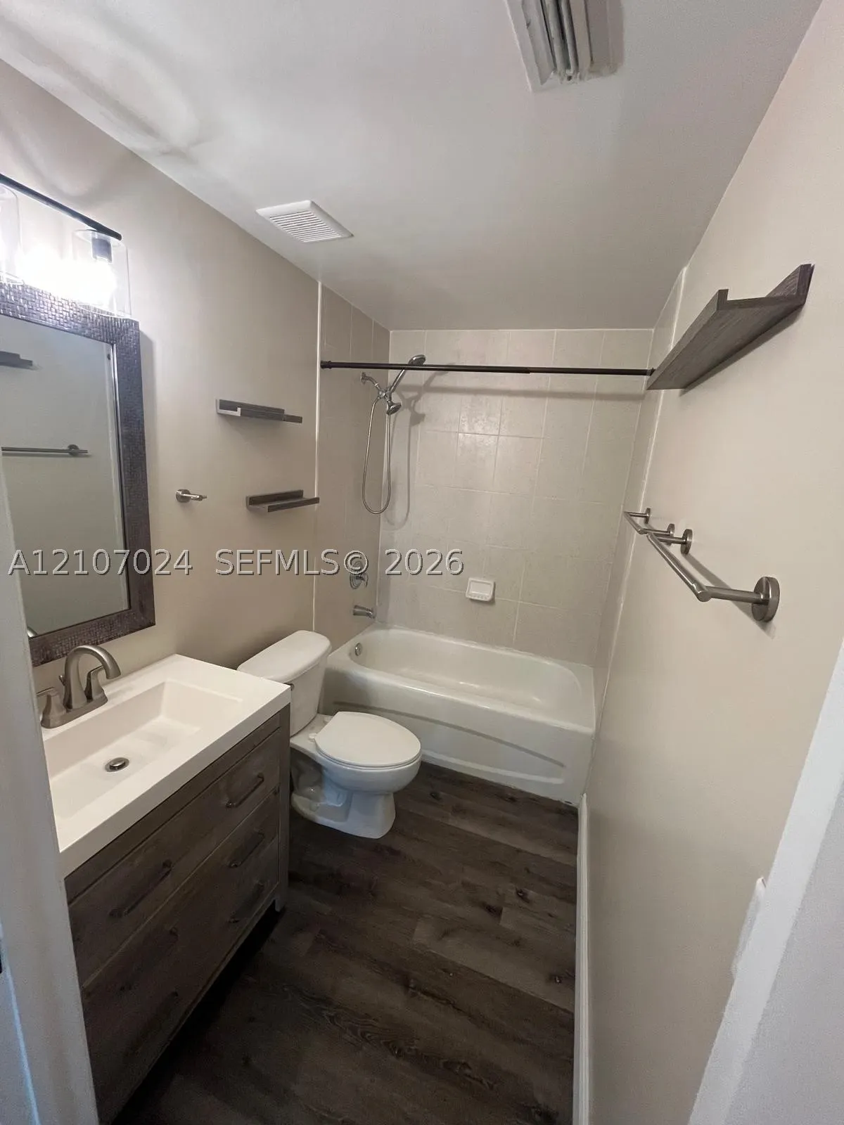 7260 NW 114th Ave #20610