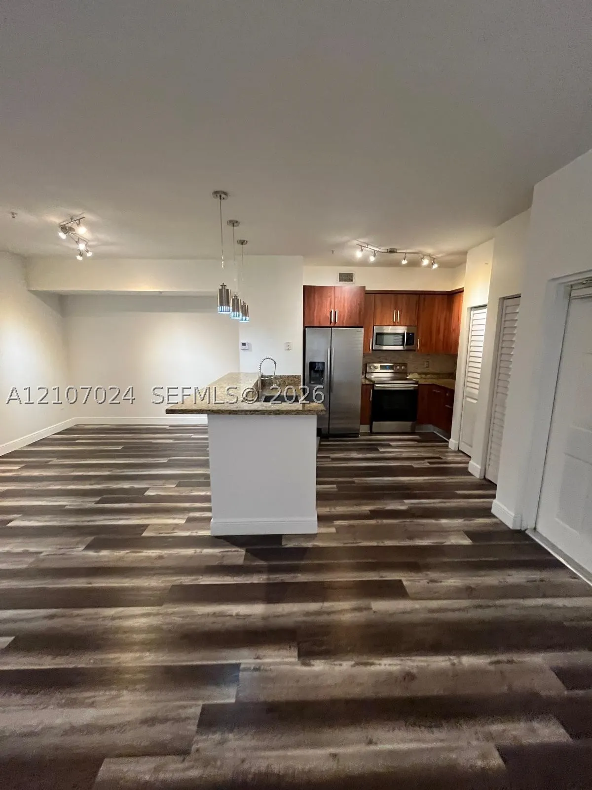 7260 NW 114th Ave #20610