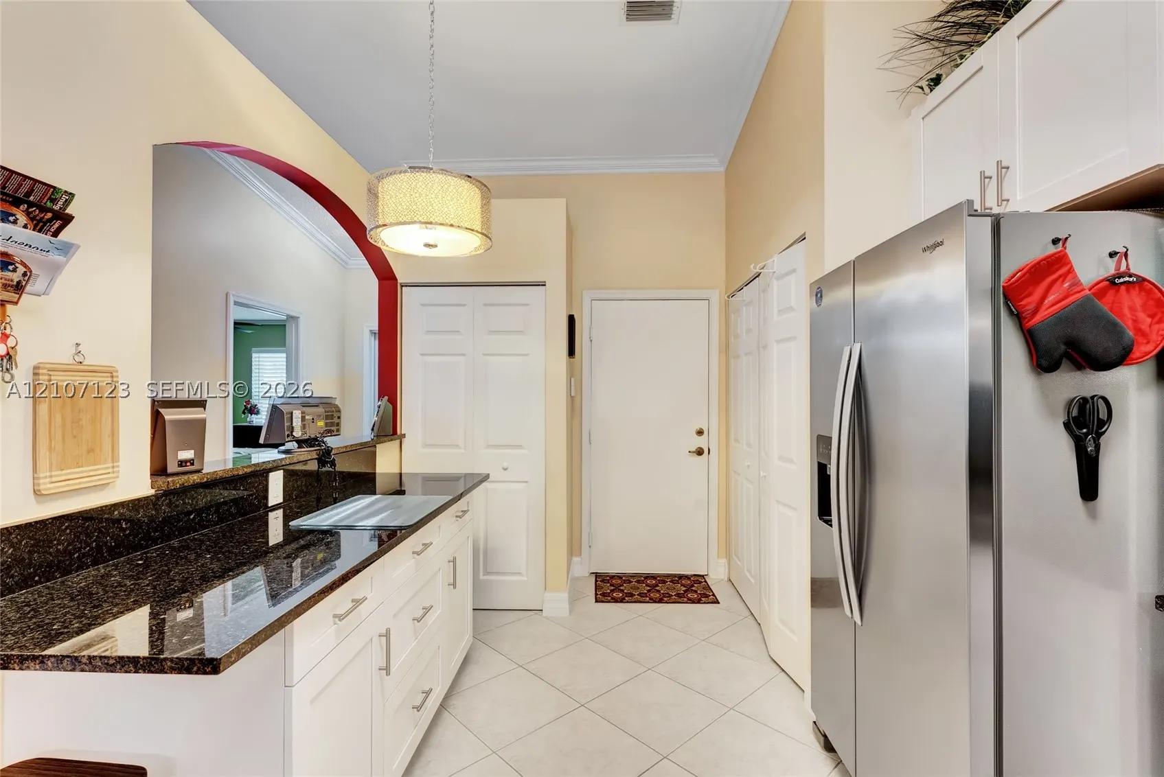 2041 Stonington Ter