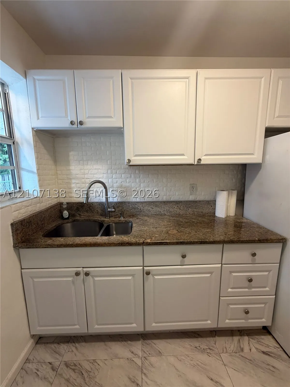1010 NE 112th St #1010