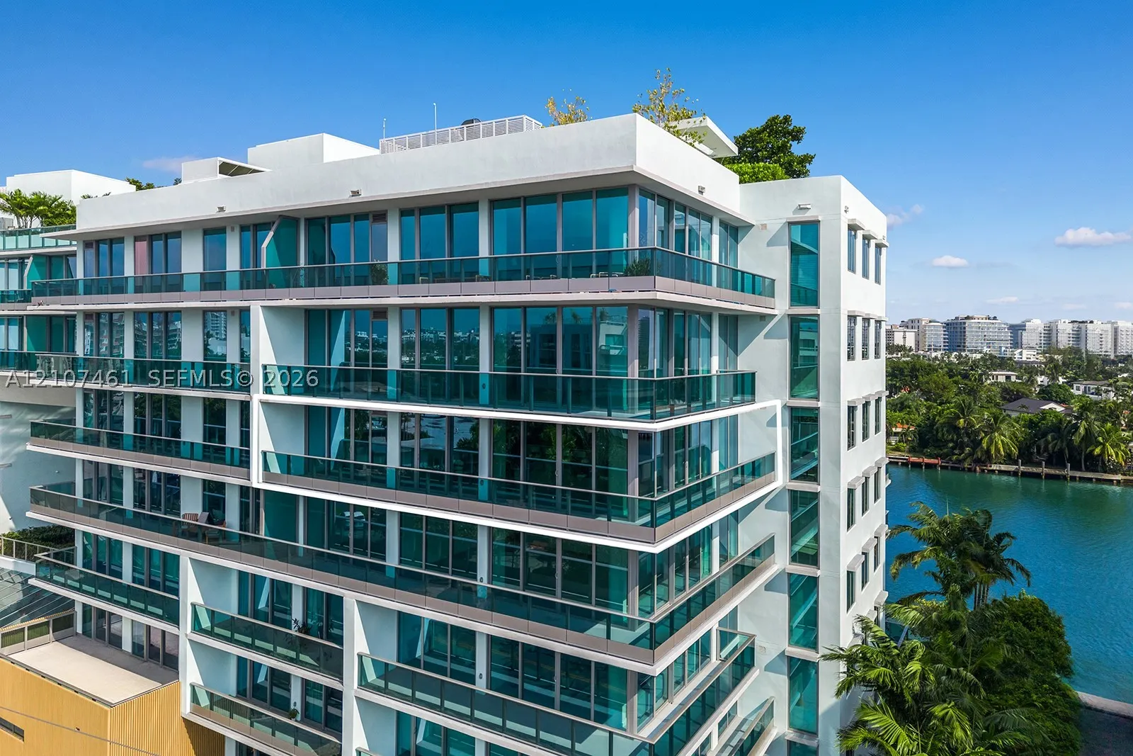 9201 E Bay Harbor Dr #602