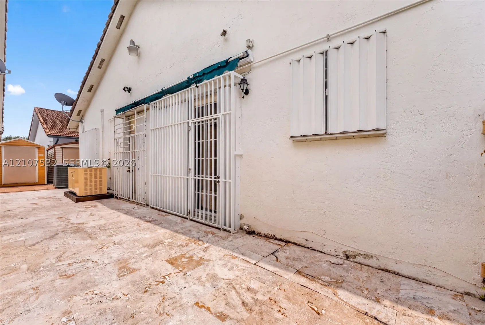 9124 NW 147th Ter