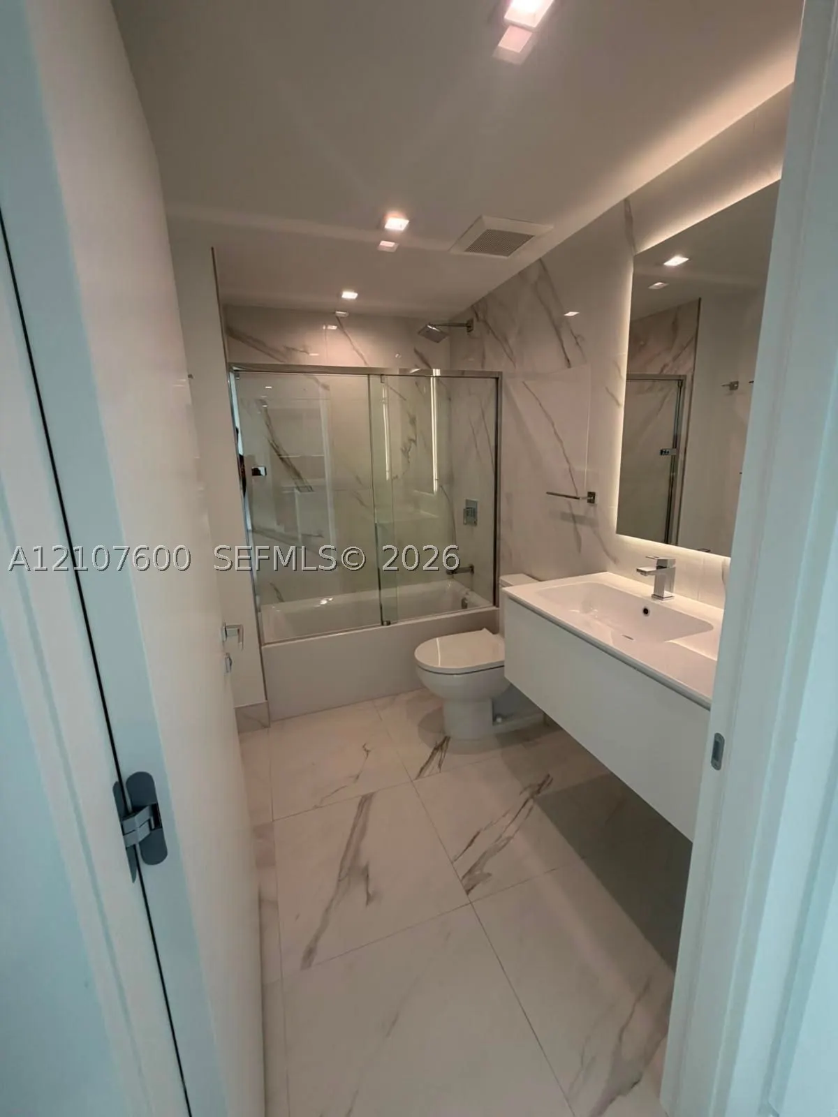 1170 E Hallandale Beach Blvd #2409