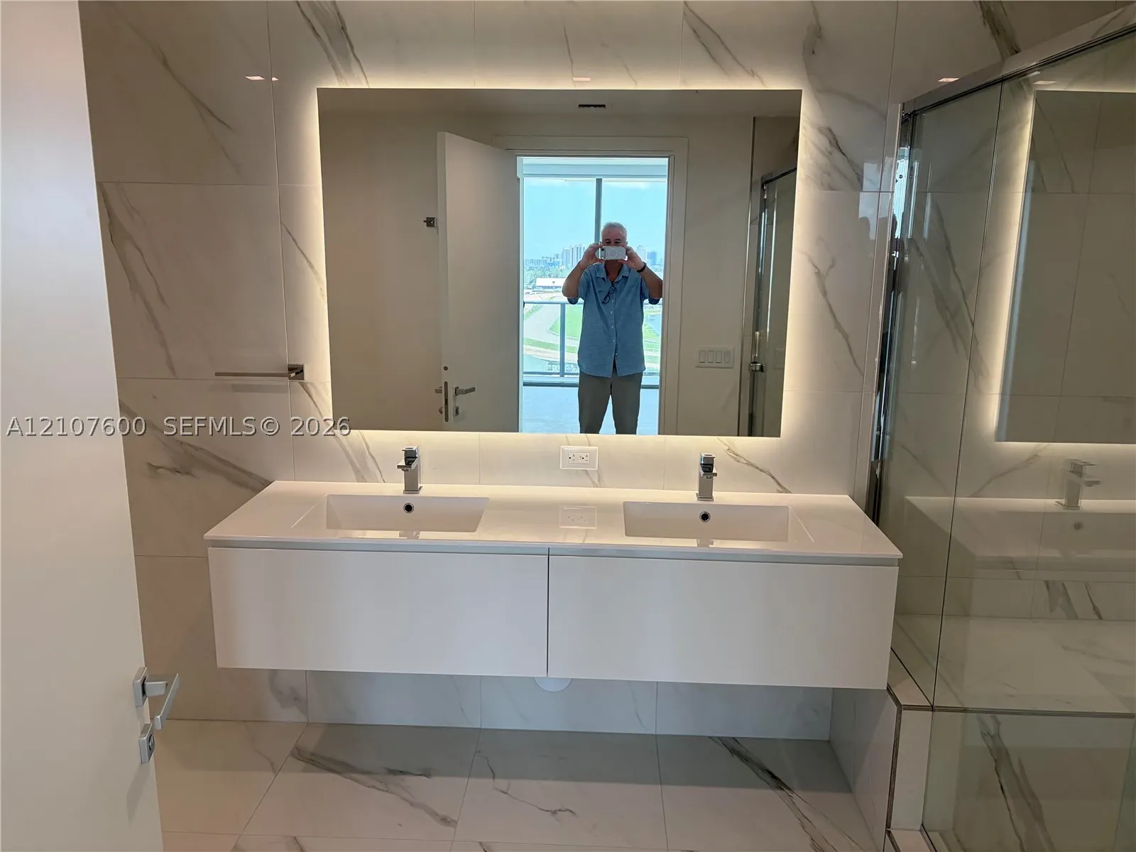 1170 E Hallandale Beach Blvd #2409