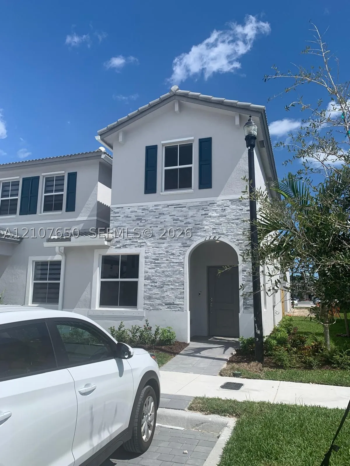 1787 SE 26th Ter