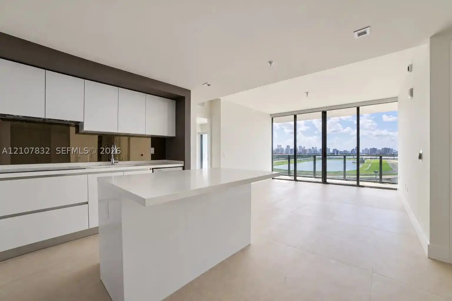 1170 E Hallandale Beach Blvd #1012