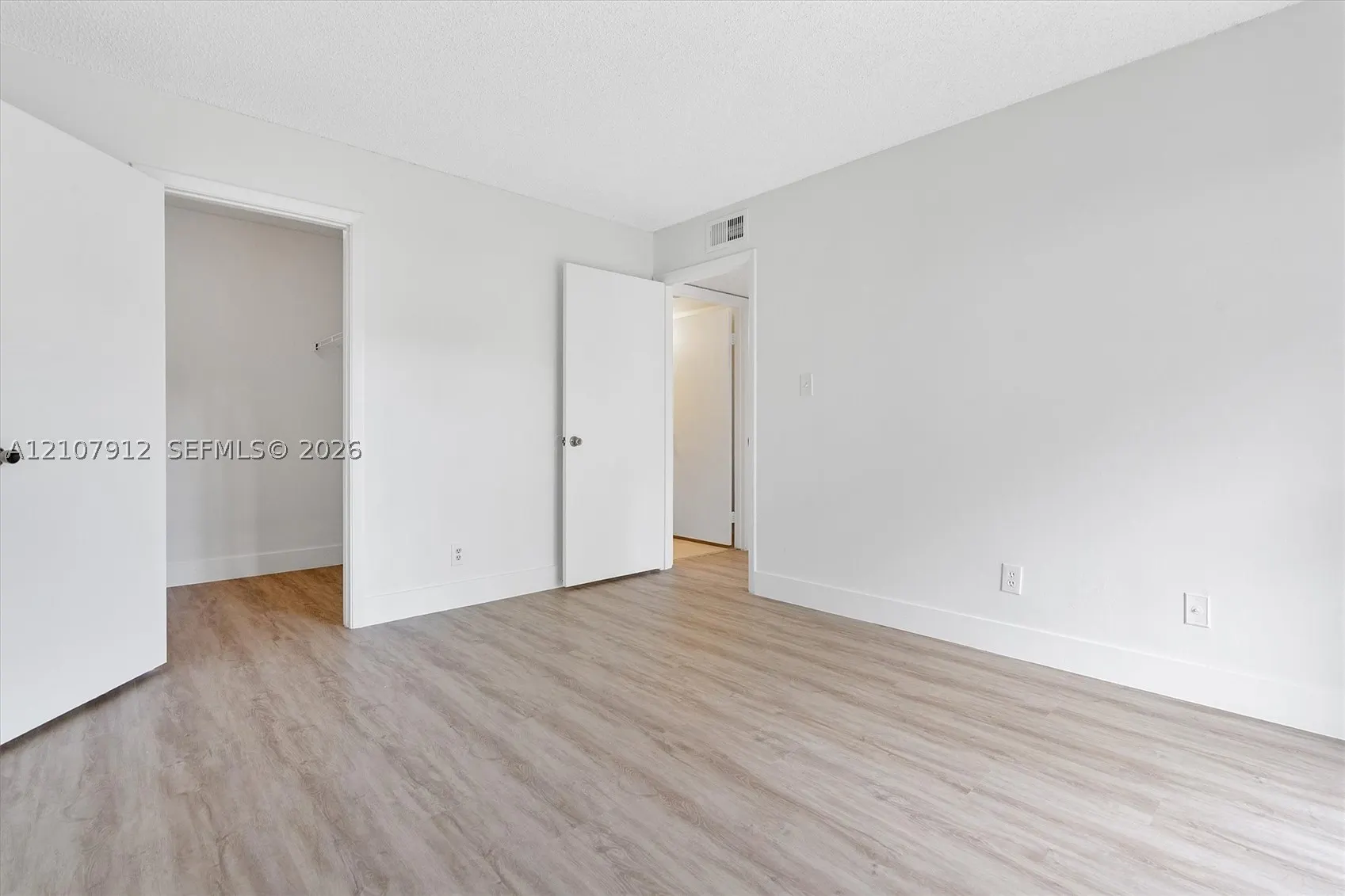 540 S Park Rd #112-9
