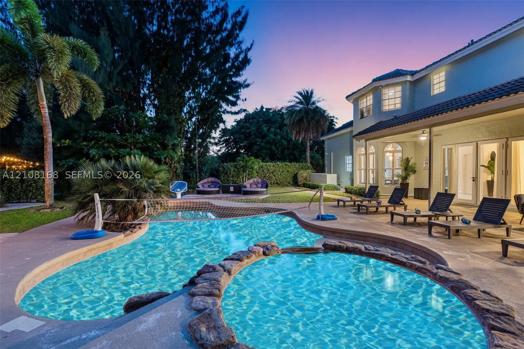 5100 NW 76th Pl
