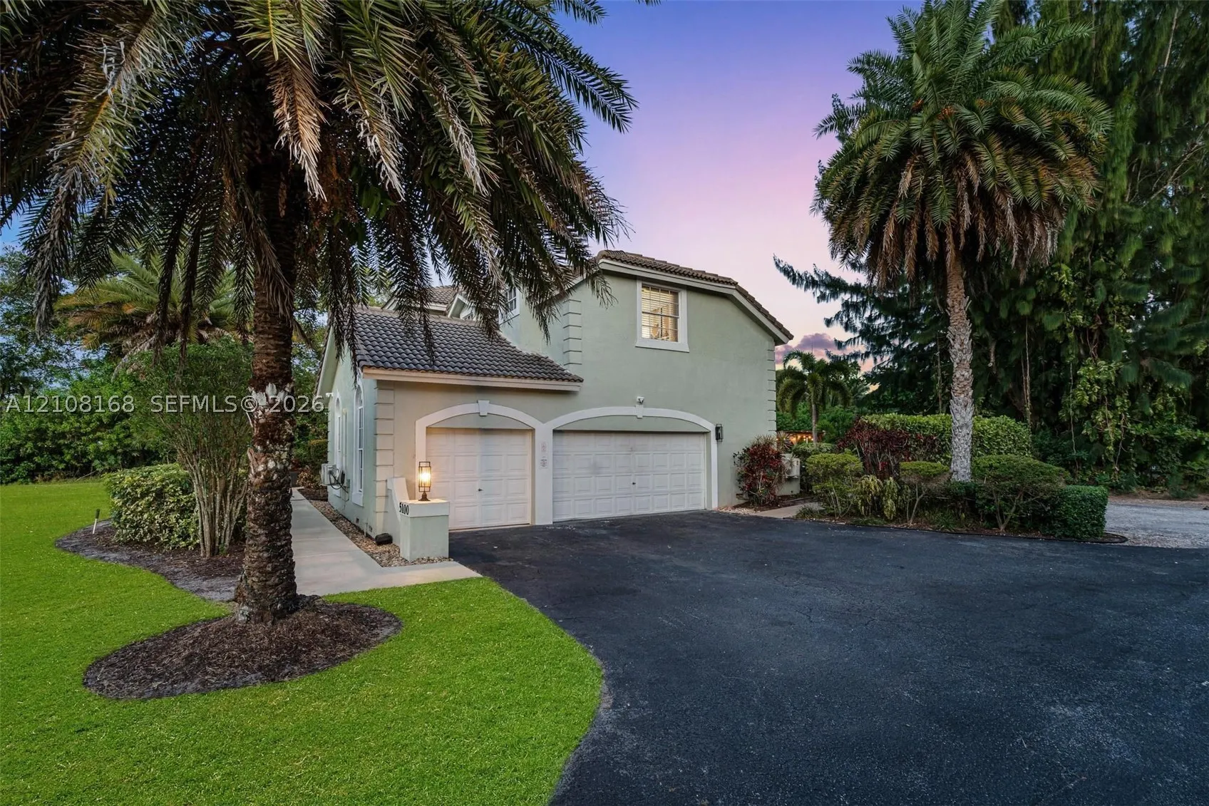 5100 NW 76th Pl