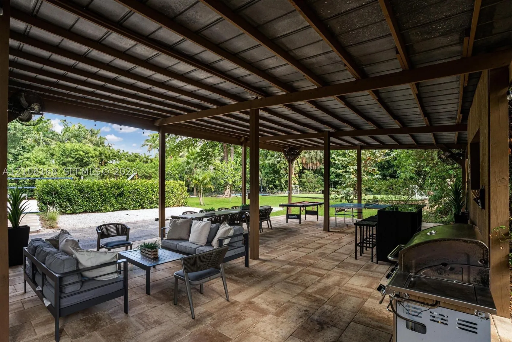 5100 NW 76th Pl