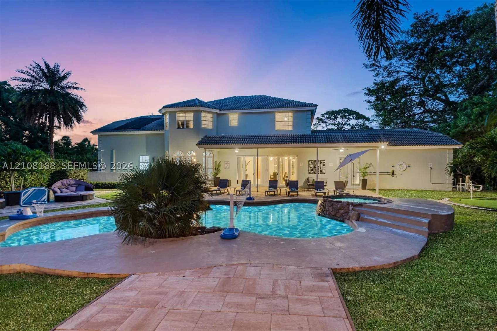 5100 NW 76th Pl