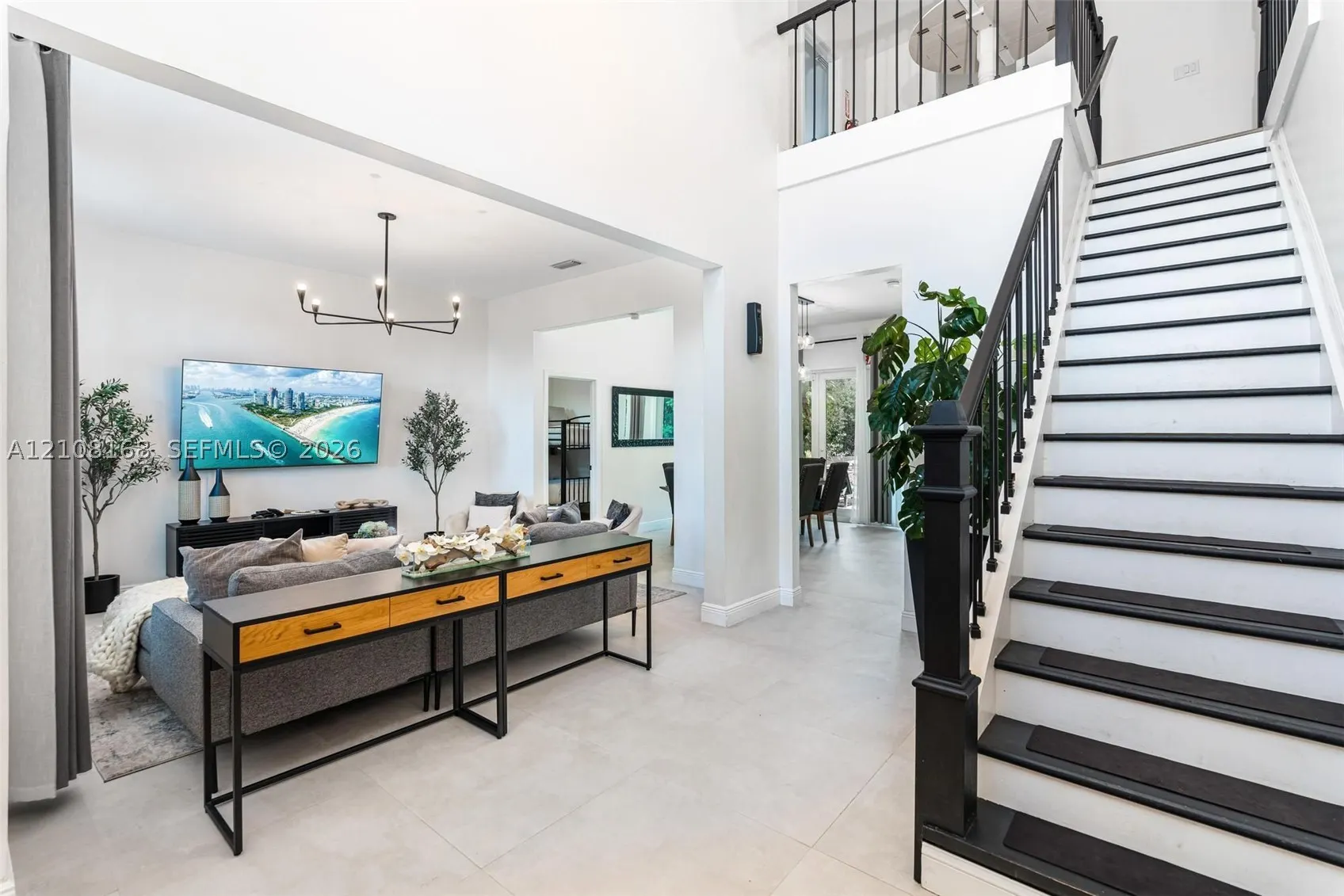 5100 NW 76th Pl