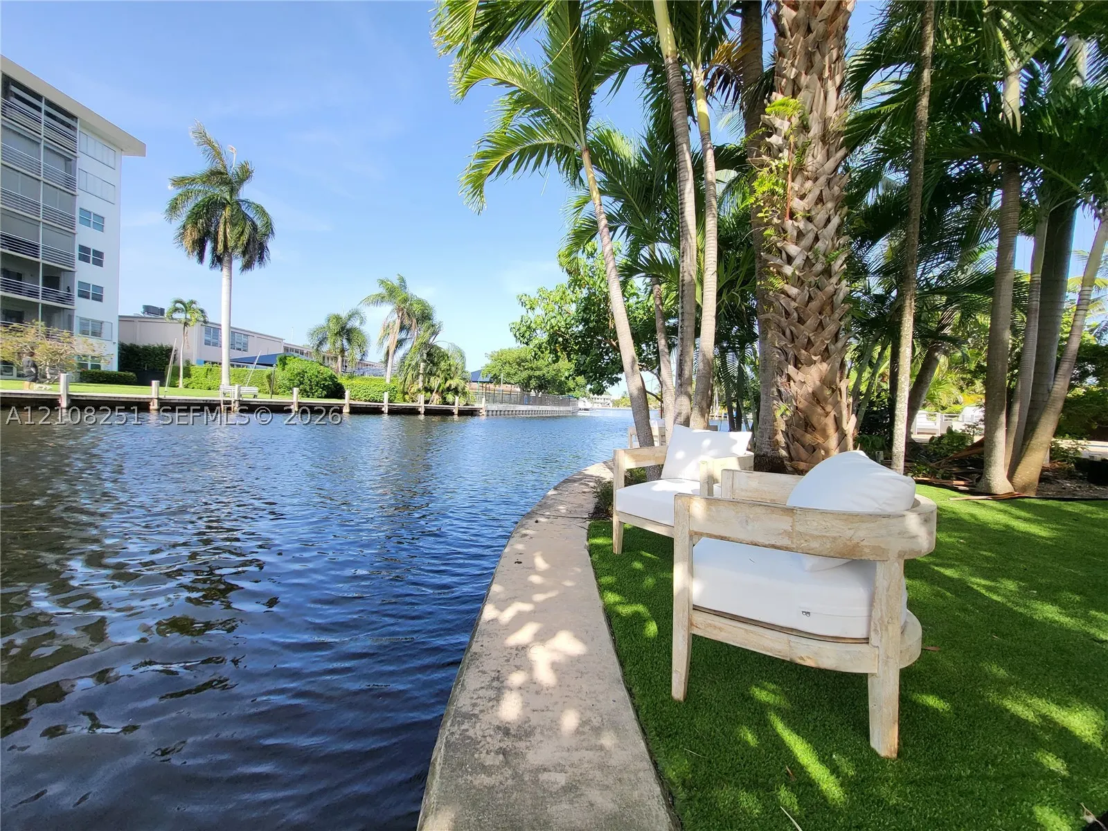 1675 Coral Gardens Dr