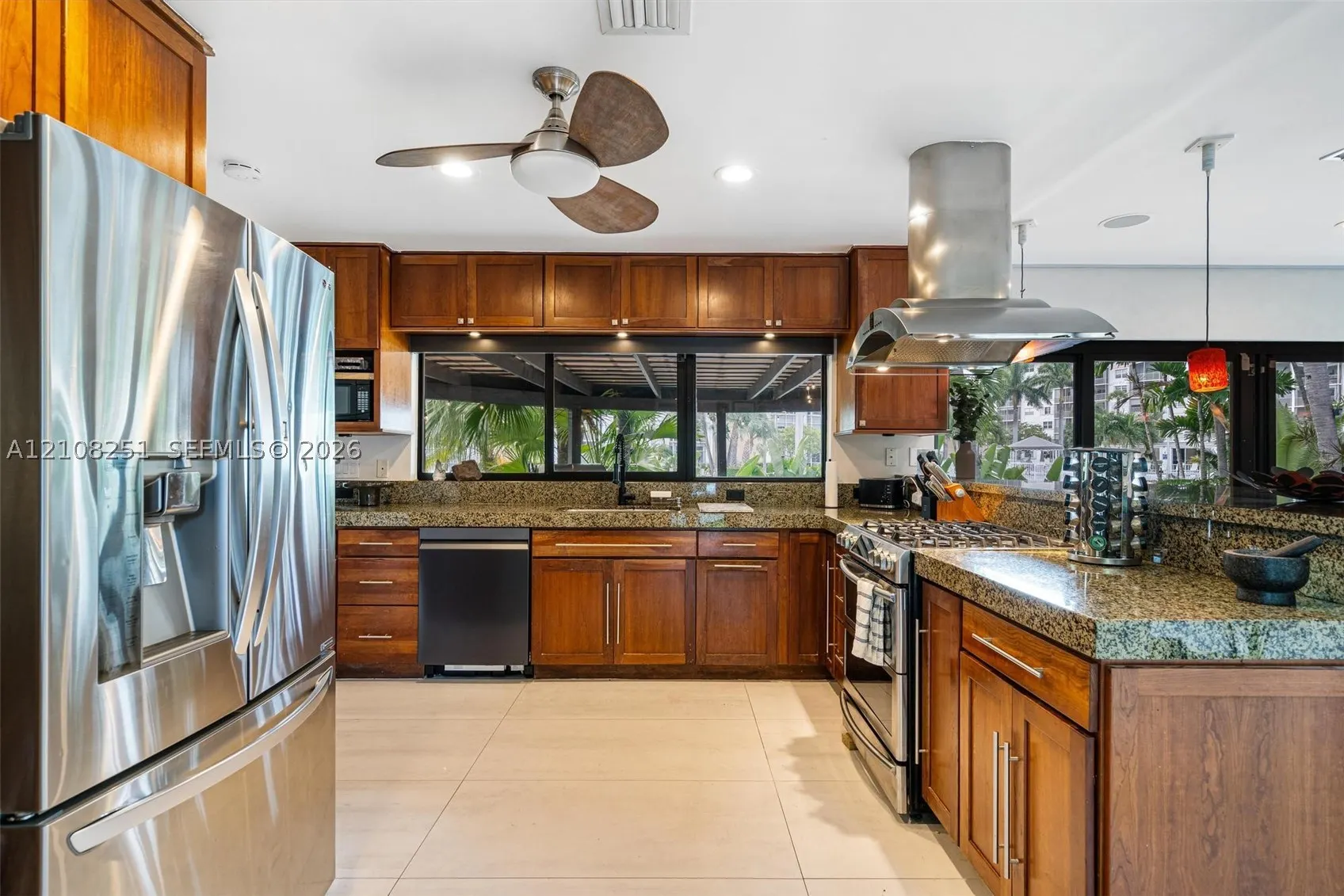 1675 Coral Gardens Dr