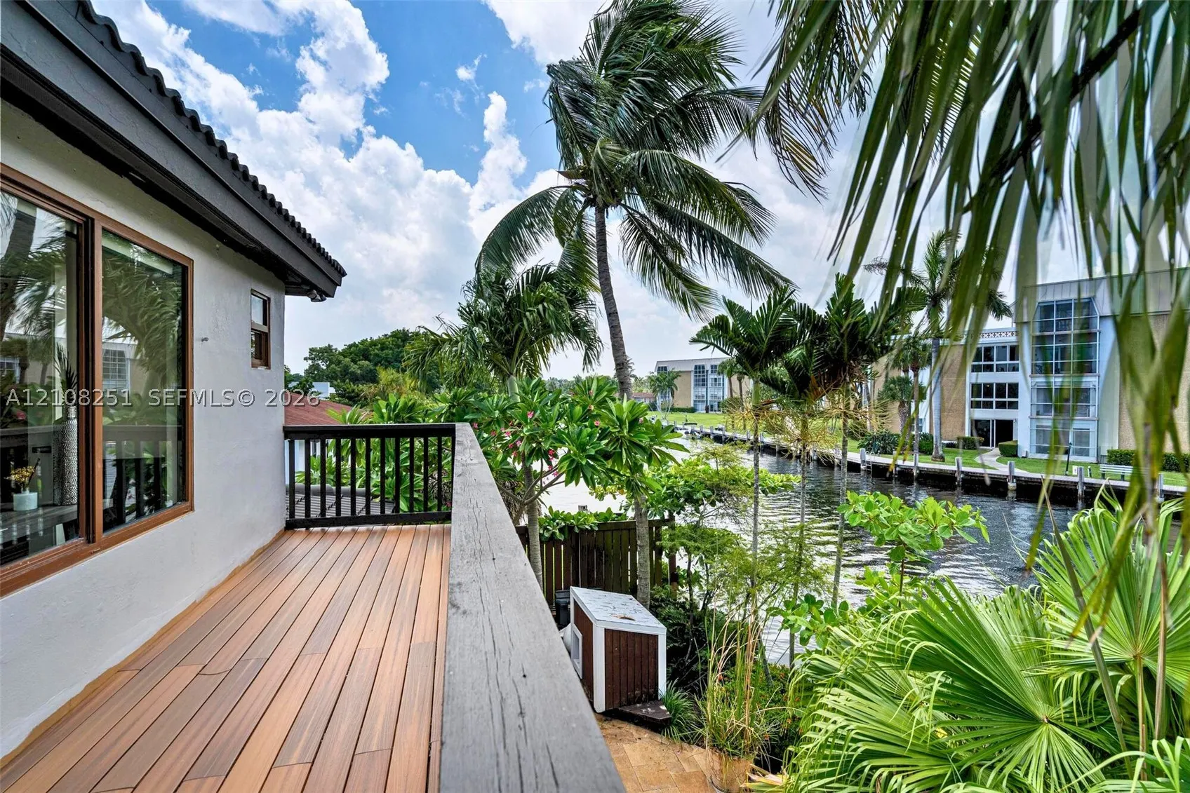 1675 Coral Gardens Dr