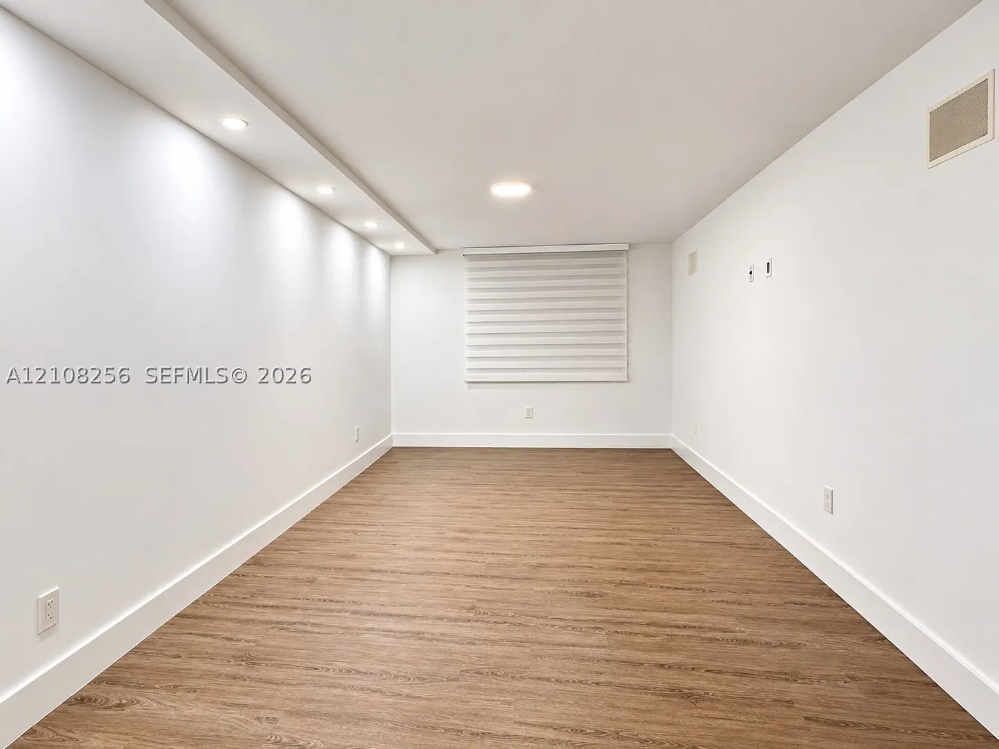 9350 Fontainebleau Blvd #110