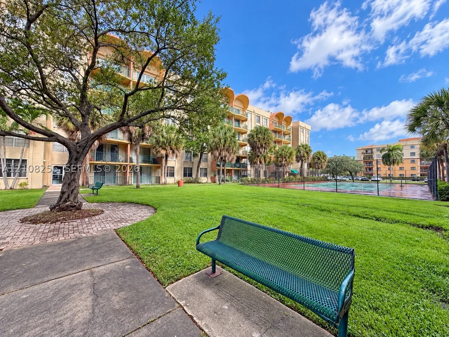 9350 Fontainebleau Blvd #110