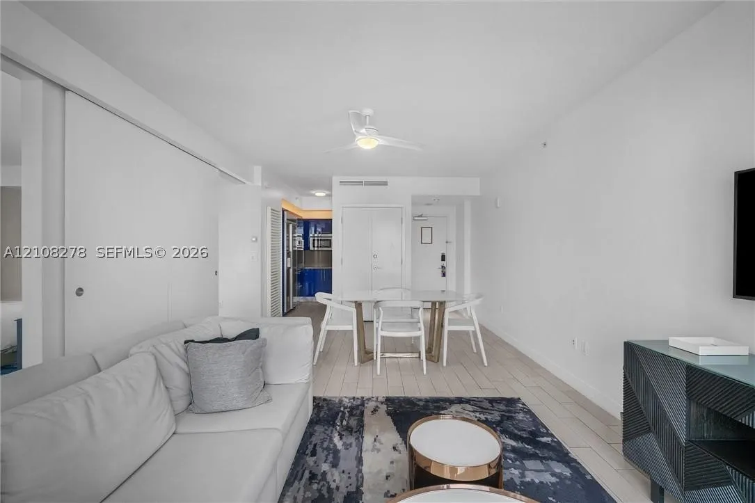 3101 Bayshore Dr #701